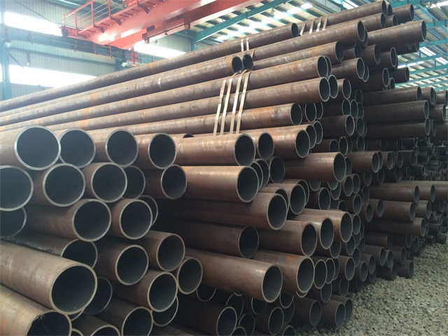 阿拉善化肥设备用高压无缝钢管