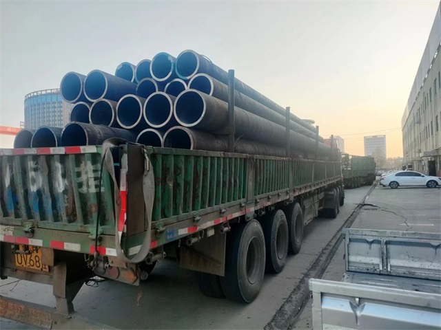 阿拉善45#结构无缝钢管